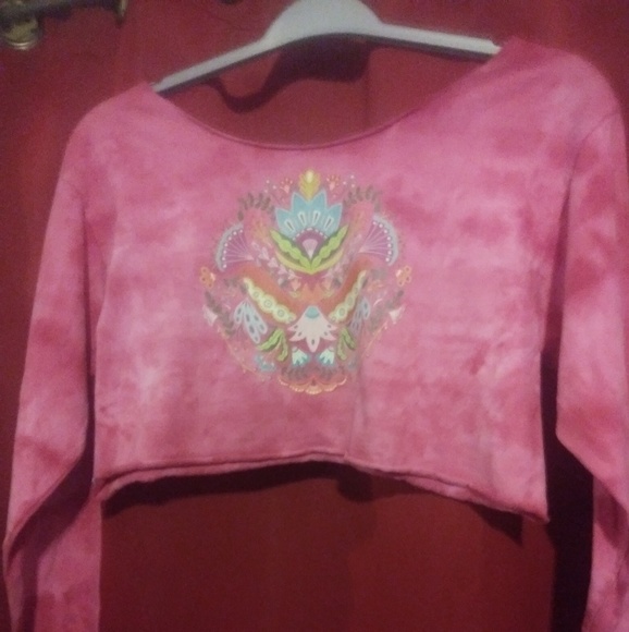 NWOT LONG SLEEVE TIE-DYED CROPPED T - Picture 2 of 4